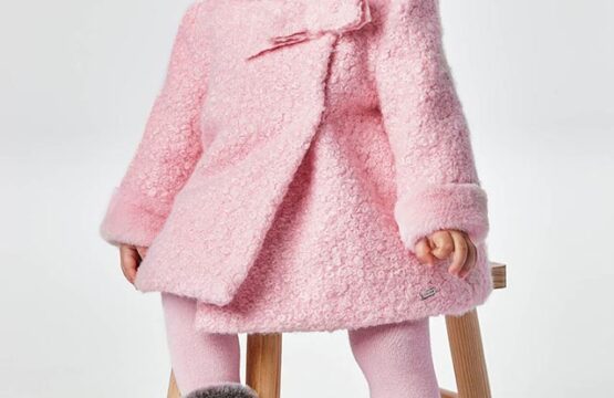 Palton incretit bebe fata