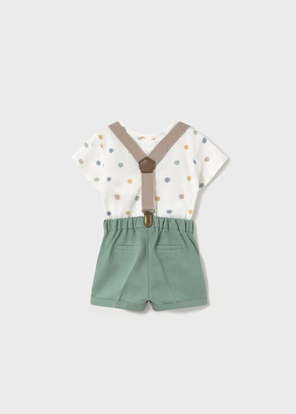 Set pantaloni scurti cu bretele si camasa - imagine 3