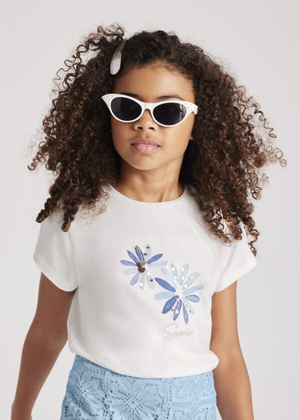 Tricou brodat floare fata