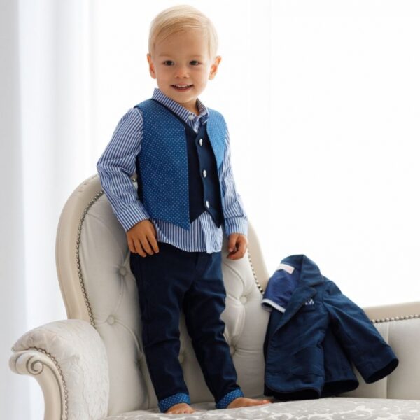 Costum IACOB - imagine 2