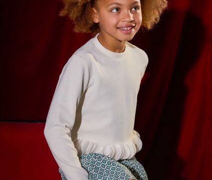 Bluza cu petale fata