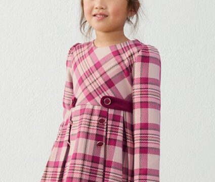 Rochie in carouri fetita